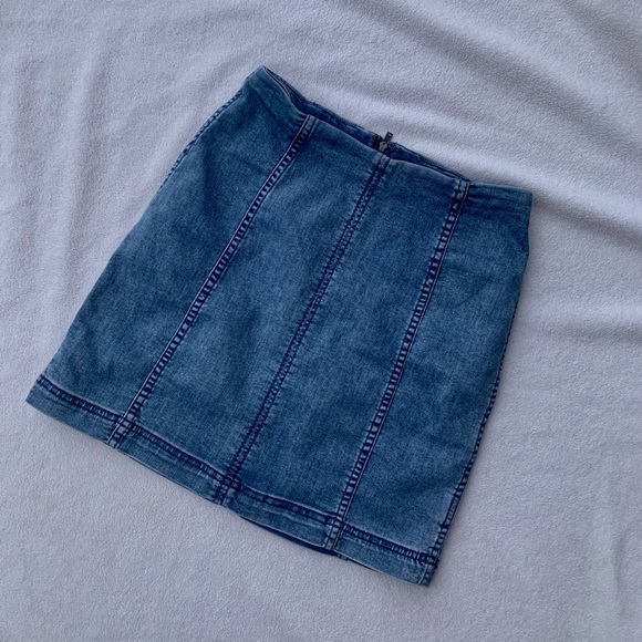 Free People denim mini skirt - Picture 6 of 7